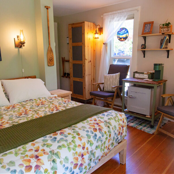 Interior of Campfire guest room.